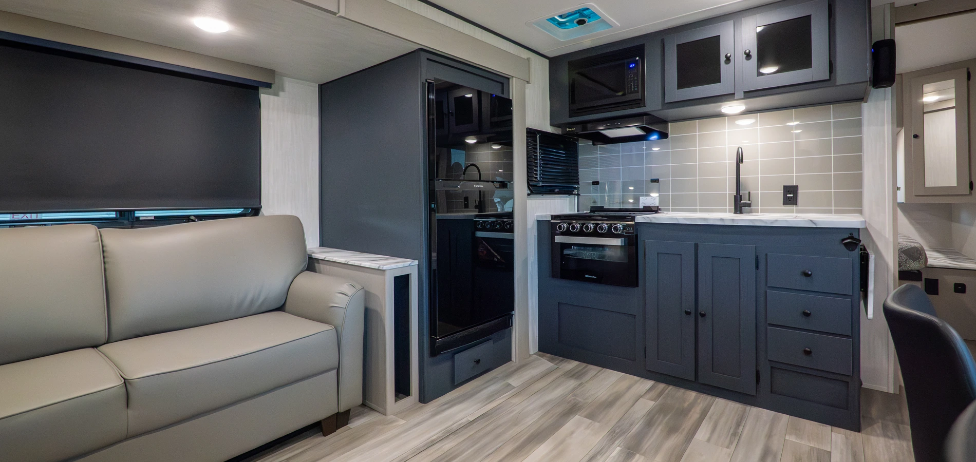 Apex Ultra-Lite RVs